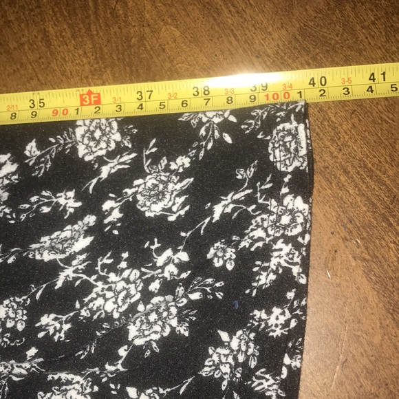 Wall flower large maxi skirt (13207-OL1) - Picture 7 of 8